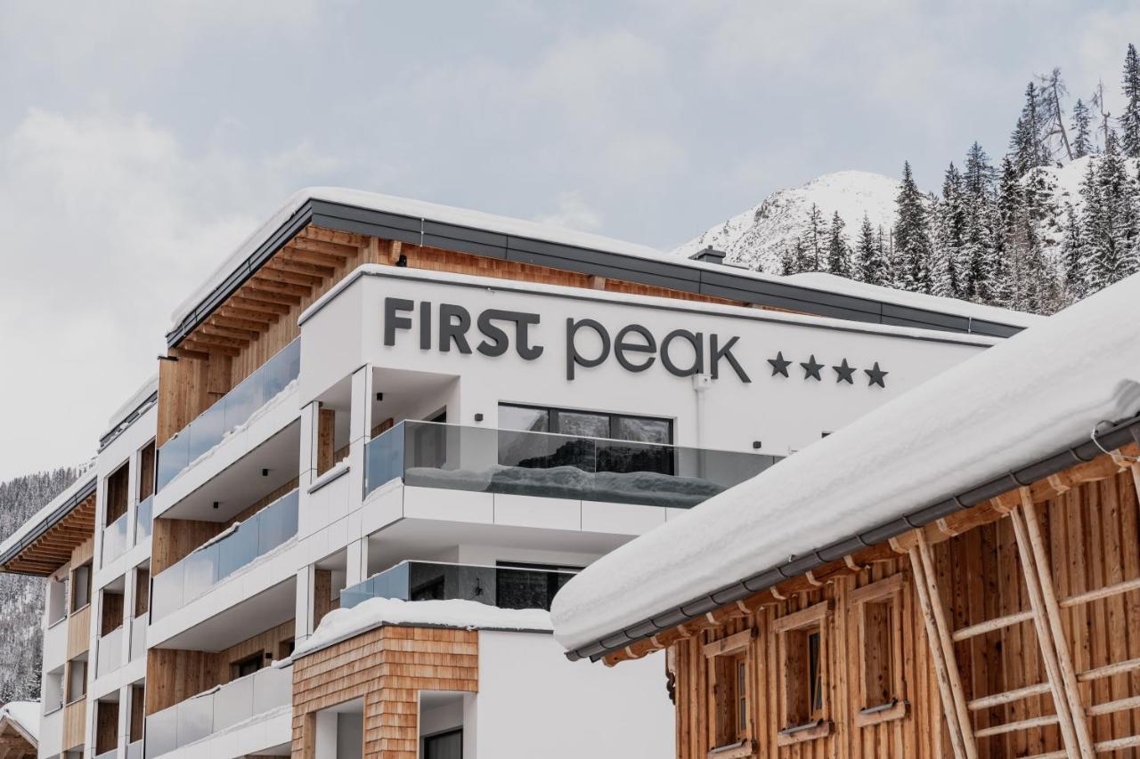 Firstpeak זאוכנסי מראה חיצוני תמונה
